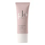 GLOTNINANTI MAKIAŽO BAZĖ / BLURRING PRIMER
